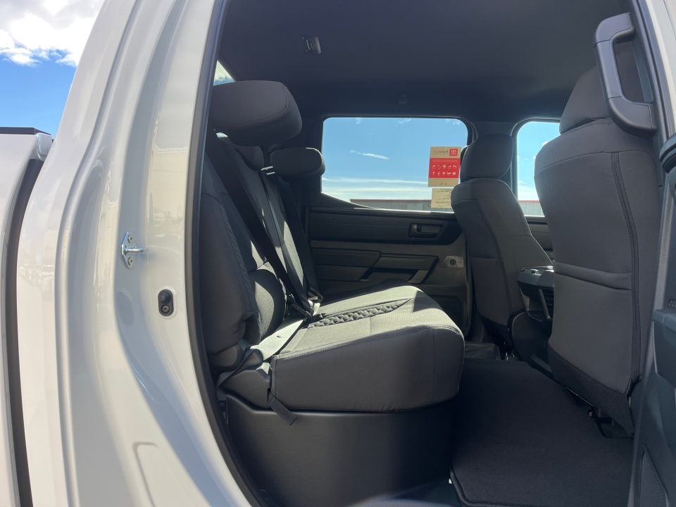 5TFKB5DBXTX375532 2026 Toyota Tundra SR CrewMax 5.5' Bed