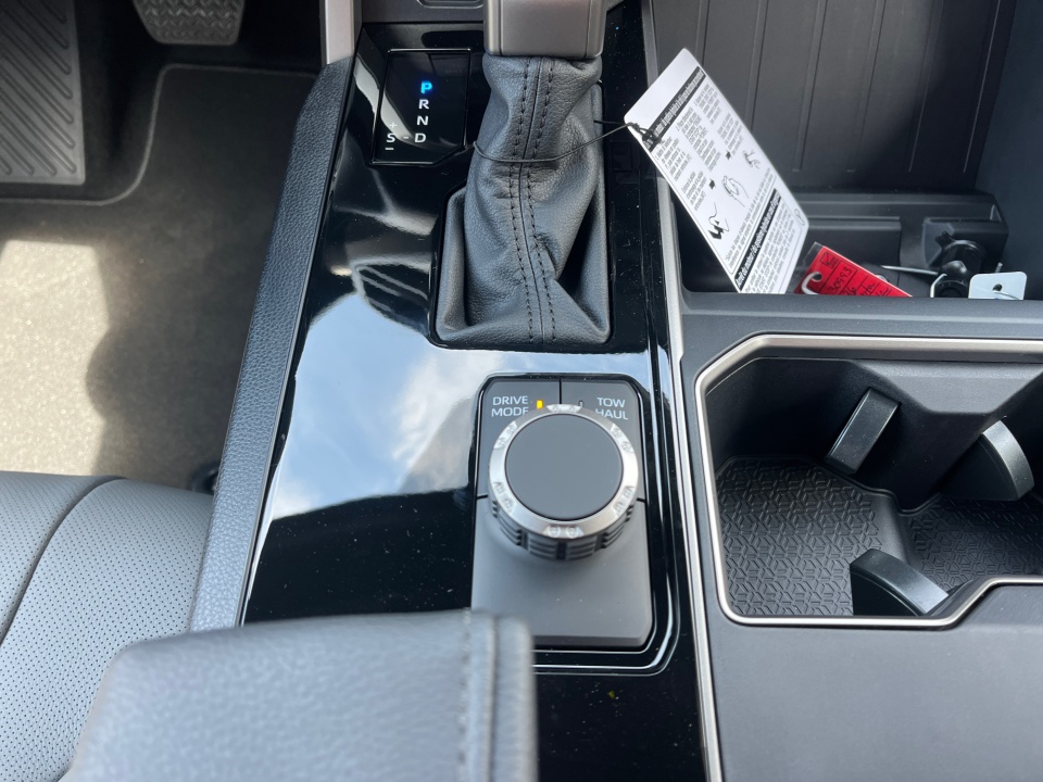 5TFLA5AB3TX059269 2026 Toyota Tundra SR5 CrewMax 5.5' Bed