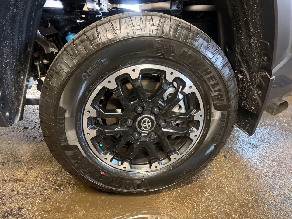 5TFLA5DB1TX377306 2026 Toyota Tundra SR5 CrewMax 5.5' Bed