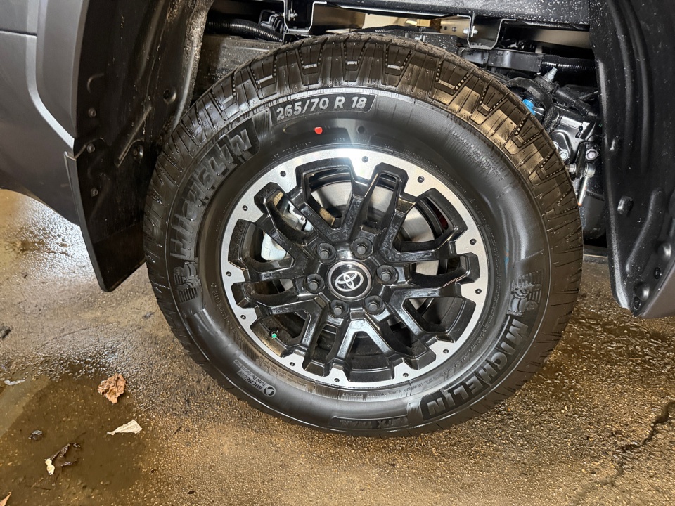 5TFLA5DB1TX377306 2026 Toyota Tundra SR5 CrewMax 5.5' Bed