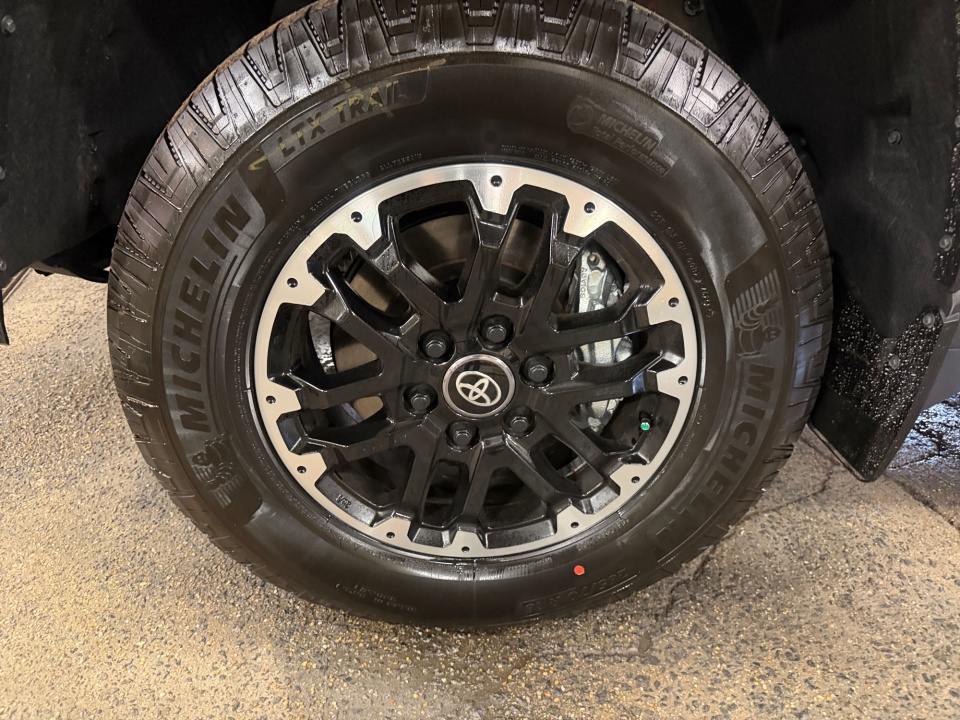 5TFLA5DB1TX377306 2026 Toyota Tundra SR5 CrewMax 5.5' Bed