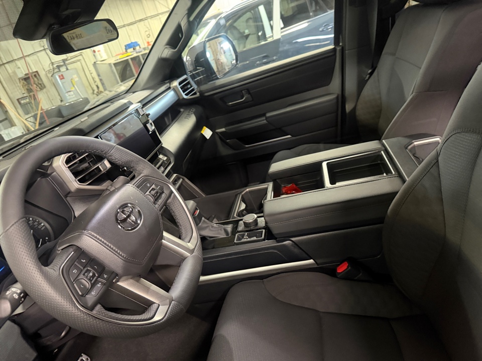 5TFLA5DB1TX377306 2026 Toyota Tundra SR5 CrewMax 5.5' Bed