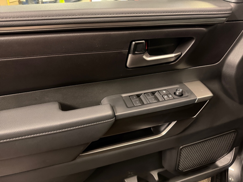 5TFLA5DB1TX377306 2026 Toyota Tundra SR5 CrewMax 5.5' Bed