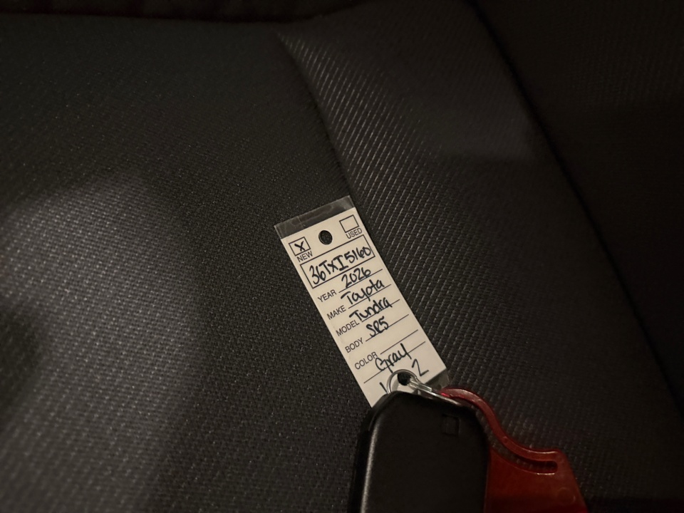 5TFLA5DB1TX377306 2026 Toyota Tundra SR5 CrewMax 5.5' Bed