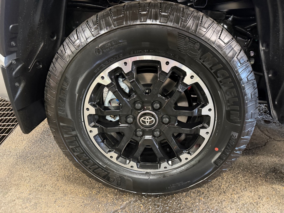 5TFLA5DB4TX399686 2026 Toyota Tundra SR5 CrewMax 5.5' Bed