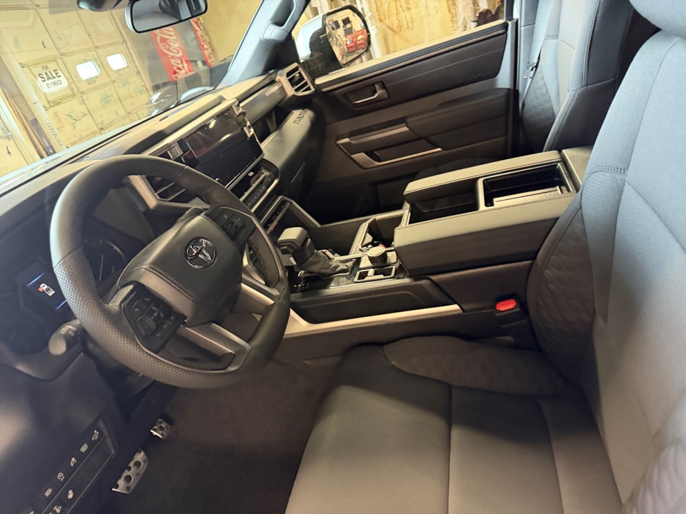 5TFLA5DB4TX399686 2026 Toyota Tundra SR5 CrewMax 5.5' Bed