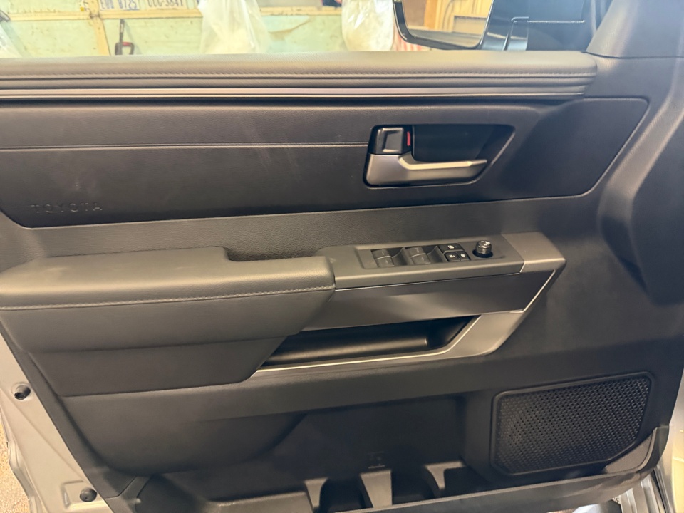 5TFLA5DB4TX399686 2026 Toyota Tundra SR5 CrewMax 5.5' Bed