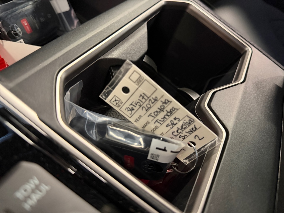 5TFLA5DB4TX399686 2026 Toyota Tundra SR5 CrewMax 5.5' Bed