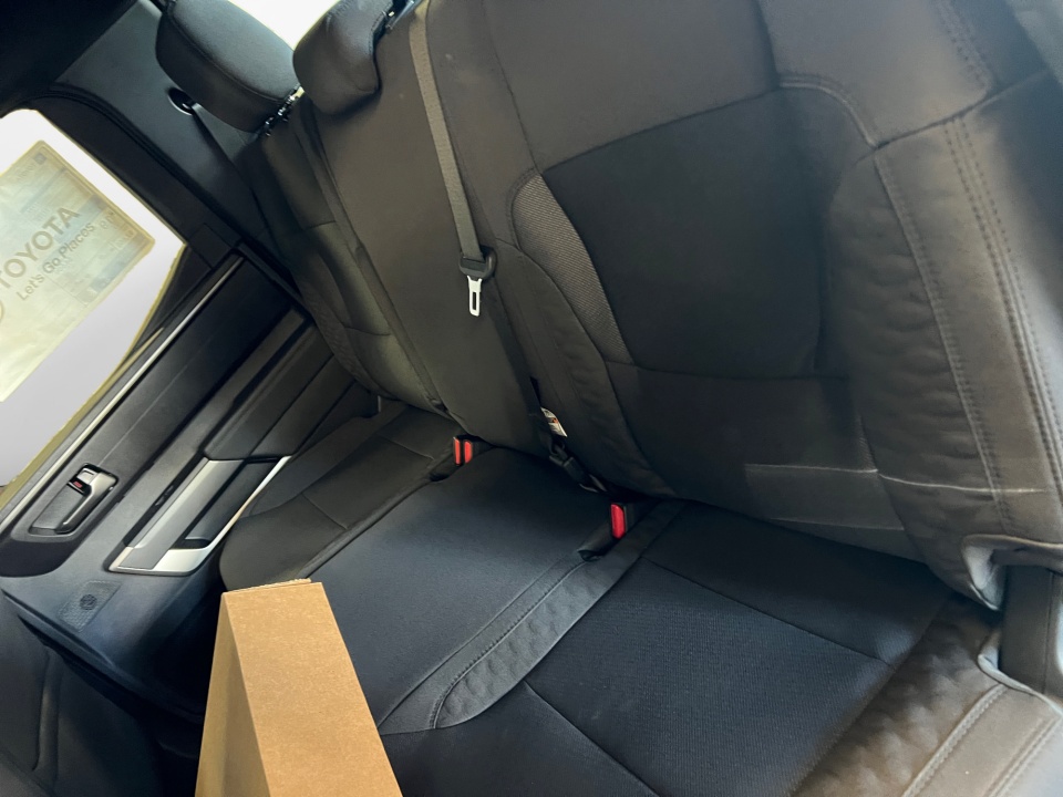 5TFLA5DB4TX404871 2026 Toyota Tundra SR5 CrewMax 5.5' Bed