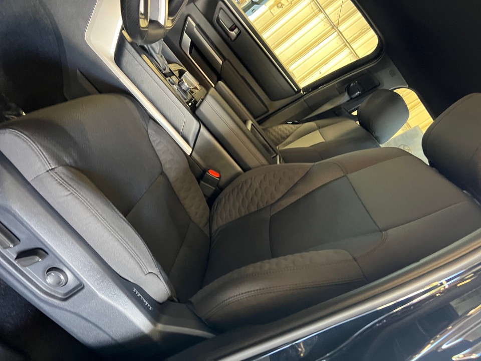 5TFLA5DB4TX404871 2026 Toyota Tundra SR5 CrewMax 5.5' Bed