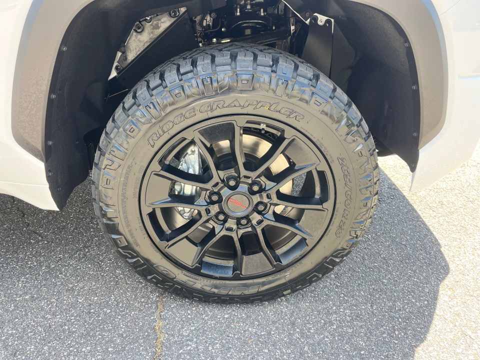 5TFLA5DB4TX412923 2026 Toyota Tundra SR5 CrewMax 5.5' Bed