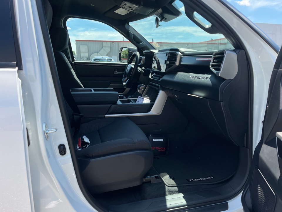 5TFLA5DB4TX412923 2026 Toyota Tundra SR5 CrewMax 5.5' Bed