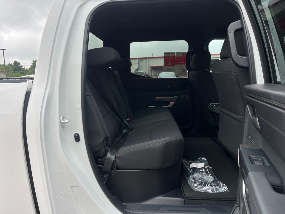 5TFLA5DB5TX435059 2026 Toyota Tundra SR5