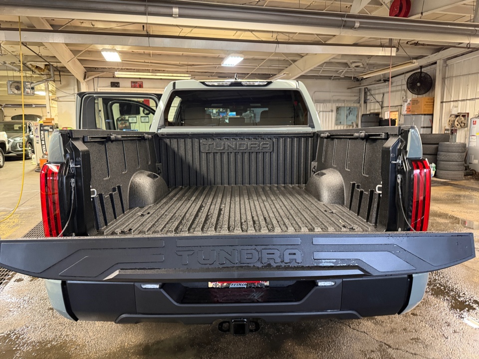 5TFLA5DB7TX369596 2026 Toyota Tundra SR5 CrewMax 5.5' Bed