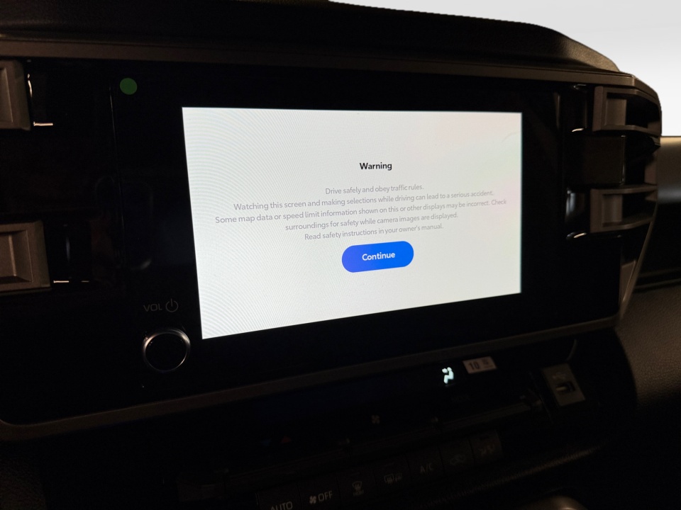 5TFLA5DB7TX369596 2026 Toyota Tundra SR5 CrewMax 5.5' Bed