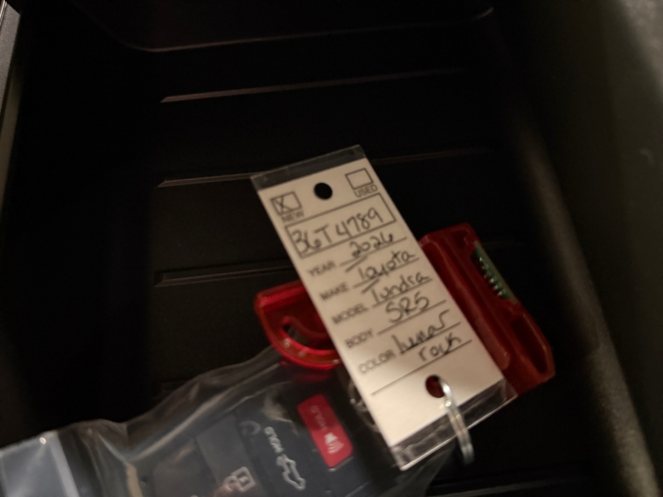 5TFLA5DB7TX369596 2026 Toyota Tundra SR5 CrewMax 5.5' Bed