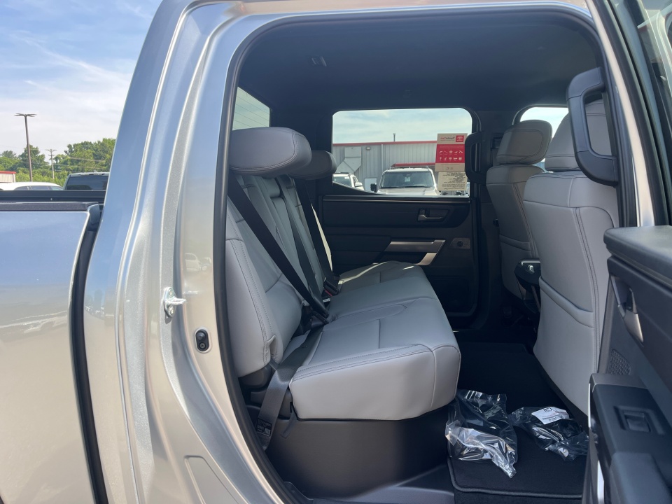 5TFLA5DB9TX417471 2026 Toyota Tundra SR5 CrewMax 5.5' Bed