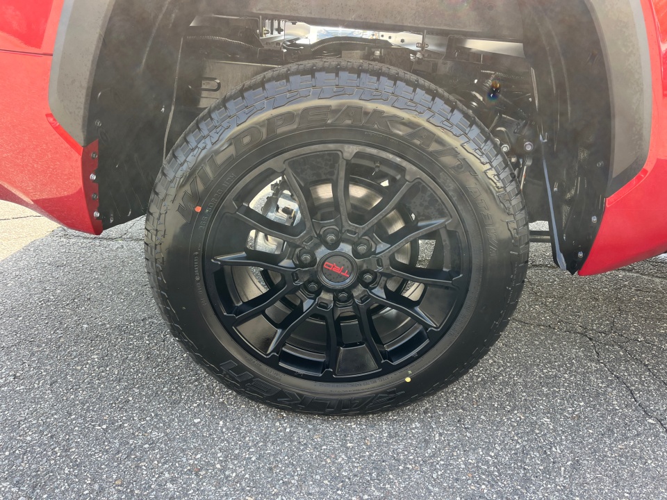 5TFLA5DBXTX393195 2026 Toyota Tundra SR5 CrewMax 5.5' Bed