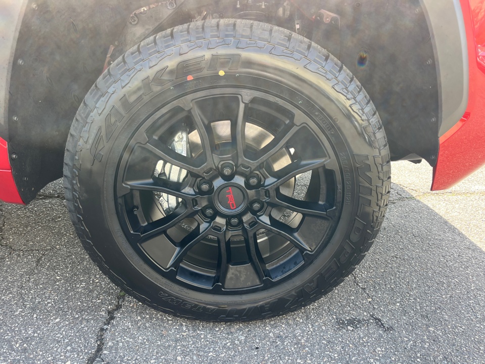 5TFLA5DBXTX393195 2026 Toyota Tundra SR5 CrewMax 5.5' Bed