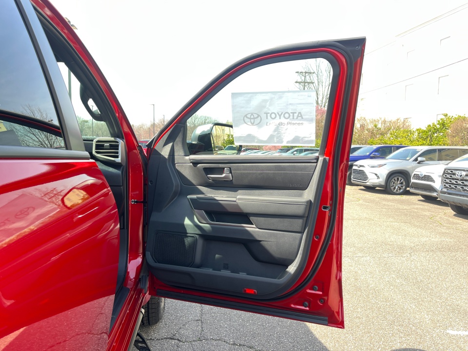 5TFLA5DBXTX393195 2026 Toyota Tundra SR5 CrewMax 5.5' Bed