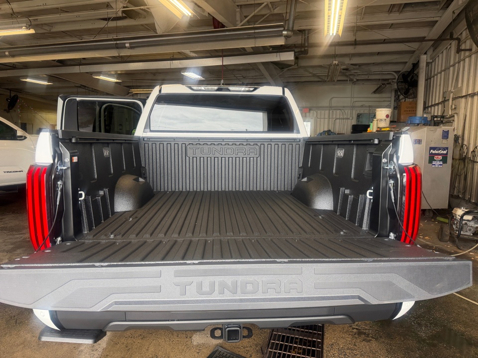 5TFLA5DBXTX432920 2026 Toyota Tundra SR5