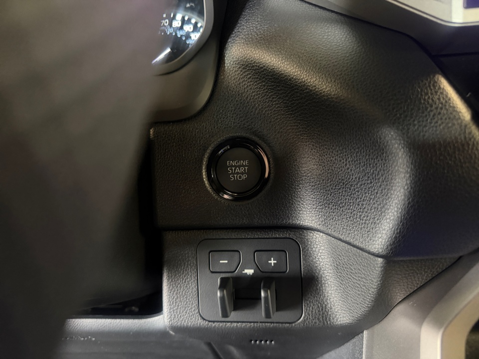 5TFLA5DBXTX432920 2026 Toyota Tundra SR5