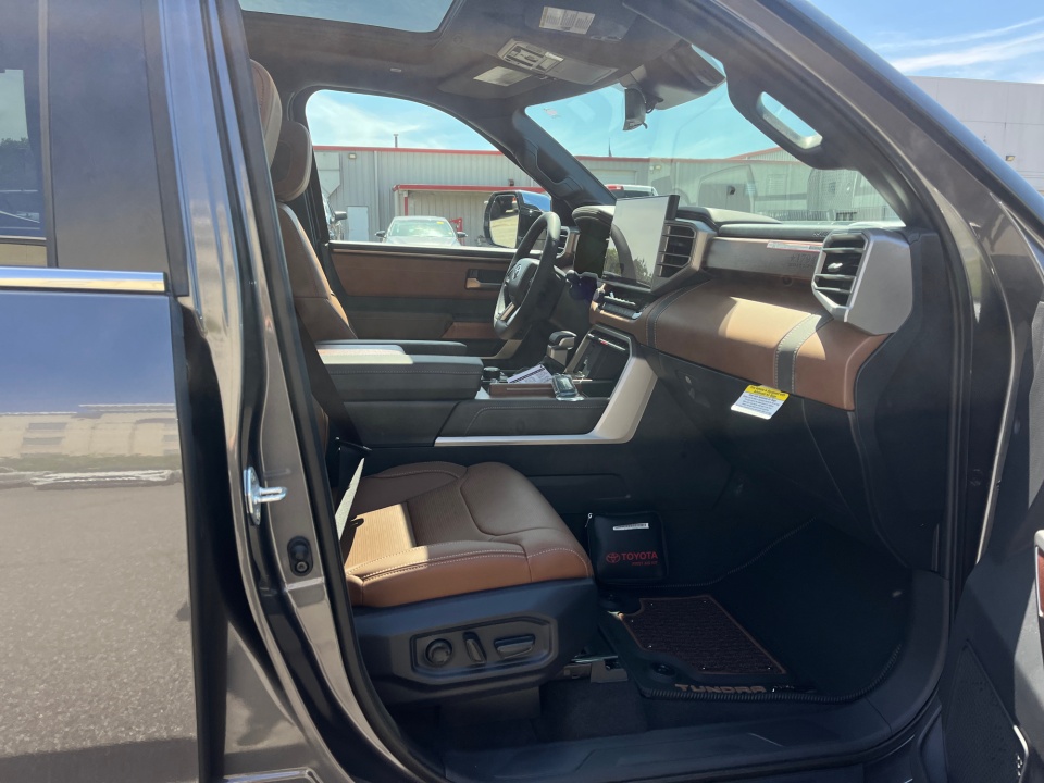 5TFMA5DB1TX403164 2026 Toyota Tundra 1794 Edition CrewMax 5.5' Bed