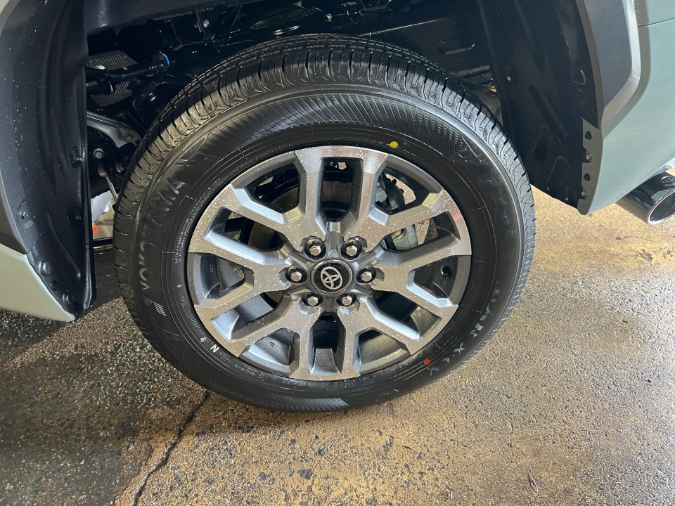 5TFMA5DB8TX372432 2026 Toyota Tundra 1794 Edition CrewMax 5.5' Bed