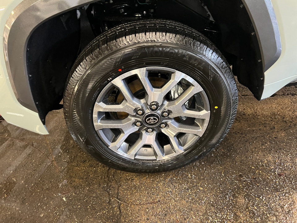 5TFMA5DB8TX372432 2026 Toyota Tundra 1794 Edition CrewMax 5.5' Bed