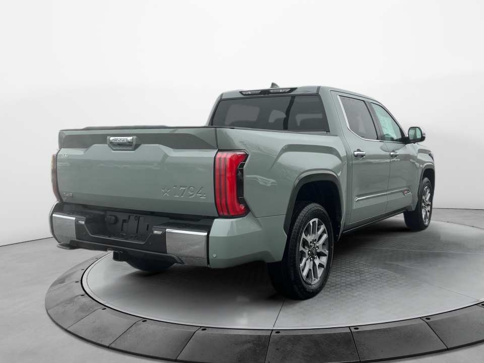 5TFMA5DB8TX378974 2026 Toyota Tundra 1794 Edition CrewMax 5.5' Bed