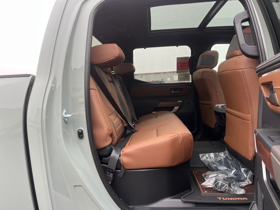 5TFMA5DB8TX378974 2026 Toyota Tundra 1794 Edition CrewMax 5.5' Bed