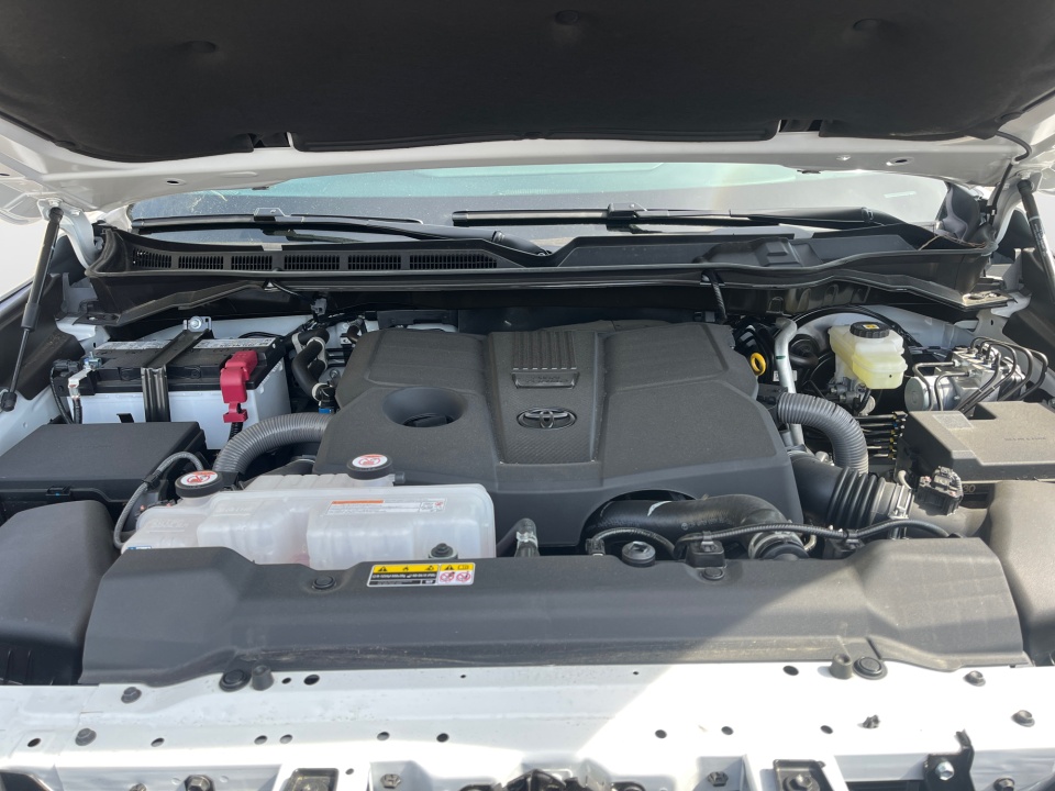 5TFMA5DBXTX357351 2026 Toyota Tundra 1794 Edition CrewMax 5.5' Bed