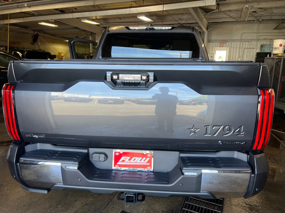 5TFMC5DB7TX137014 2026 Toyota Tundra Hybrid 1794 Edition CrewMax 5.5' Bed