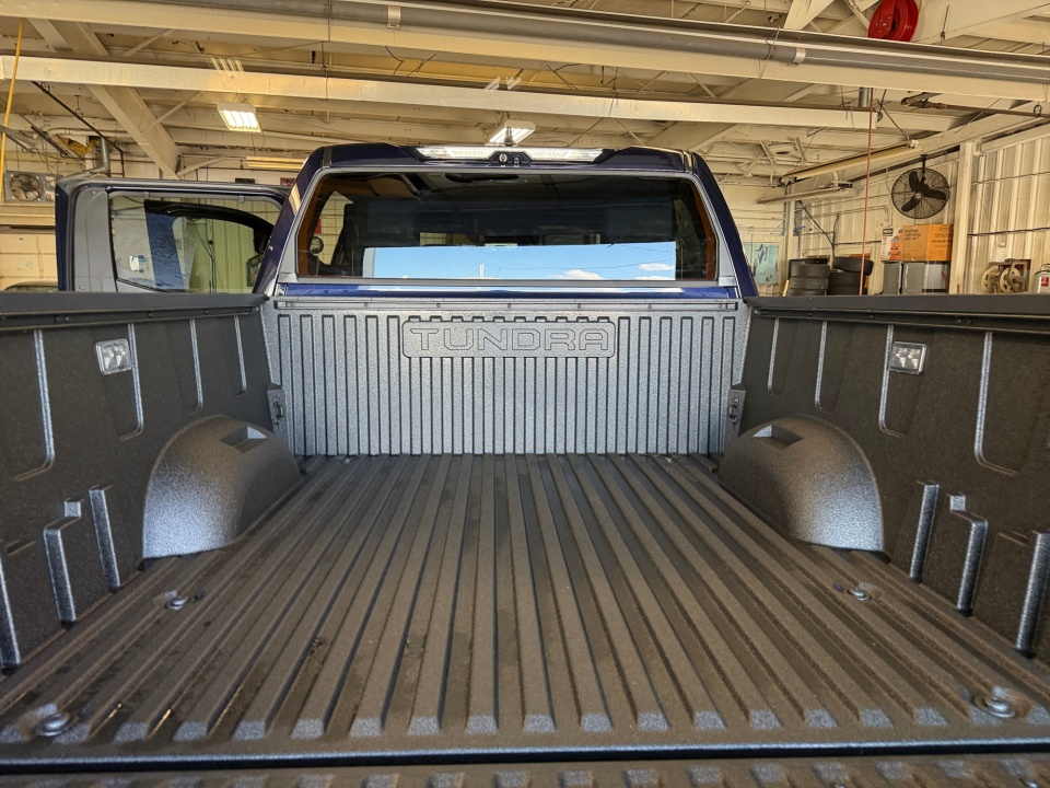 5TFNA5DB0TX415875 2026 Toyota Tundra Platinum CrewMax 5.5' Bed