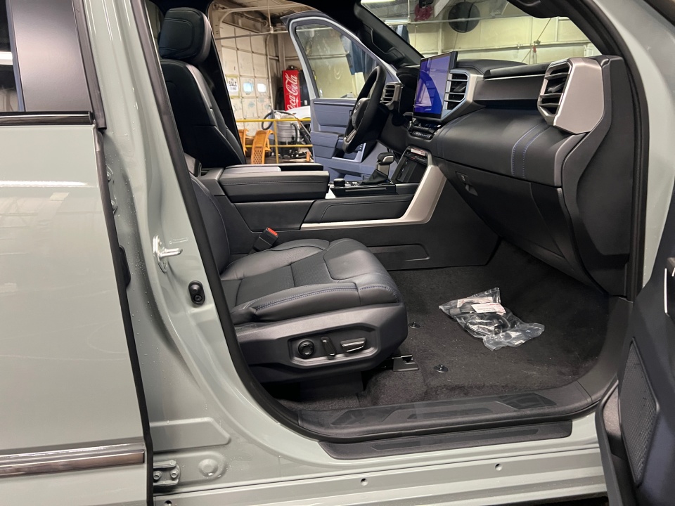 5TFNA5EC1TX050971 2026 Toyota Tundra Platinum CrewMax 6.5' Bed