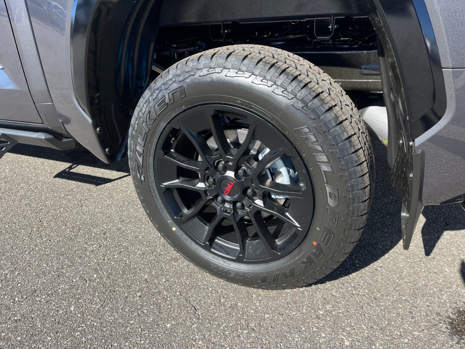 5TFWA5DB8TX384587 2026 Toyota Tundra Platinum CrewMax 5.5' Bed