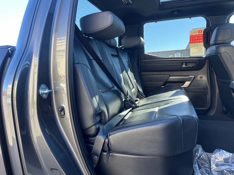 5TFWA5DB8TX384587 2026 Toyota Tundra Platinum CrewMax 5.5' Bed