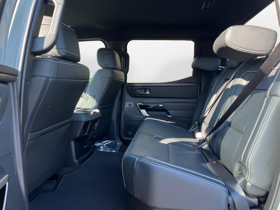 5TFWA5DB9TX386607 2026 Toyota Tundra Limited CrewMax 5.5' Bed