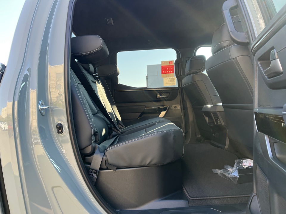 5TFWA5DB9TX386607 2026 Toyota Tundra Limited CrewMax 5.5' Bed