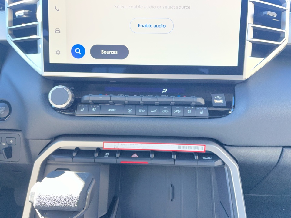 5TFWA5DB9TX389748 2026 Toyota Tundra Limited CrewMax 5.5' Bed