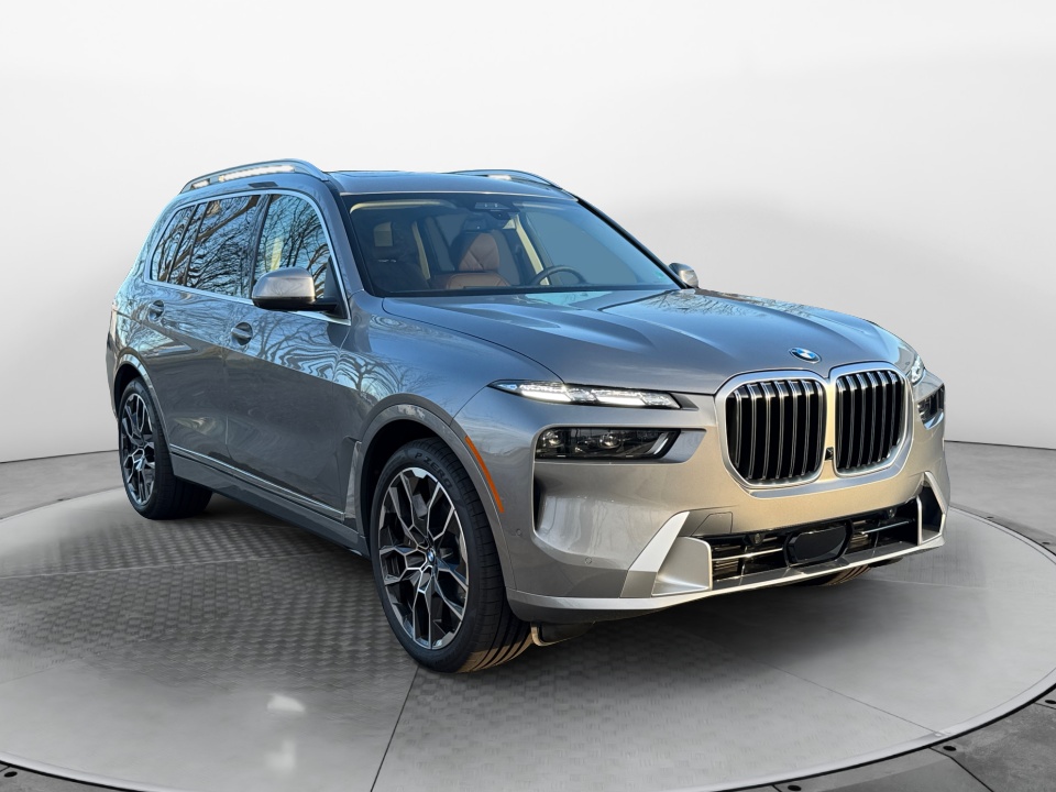 new 2026 BMW X7 xDrive40i