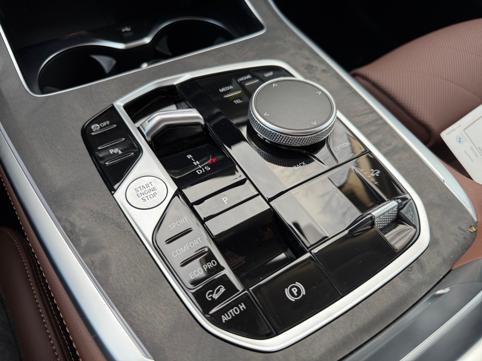 5UX23EM00T9293209 2026 BMW X7 xDrive40i