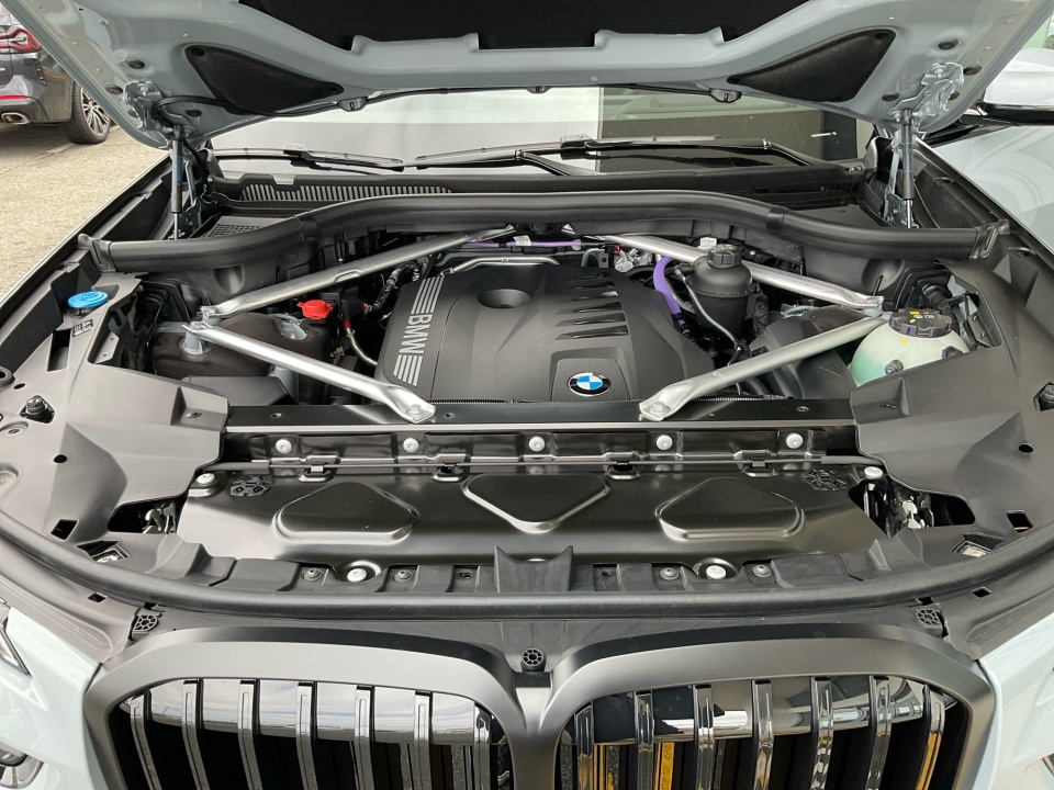 5UX23EM00T9353487 2026 BMW X7 xDrive40i