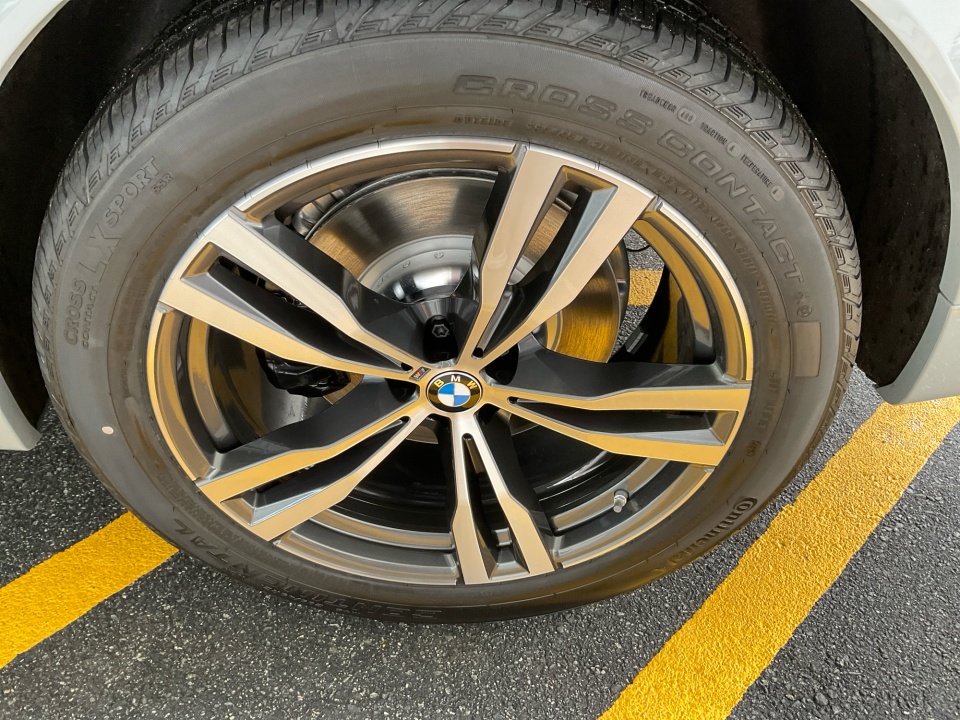 5UX23EM00T9353487 2026 BMW X7 xDrive40i