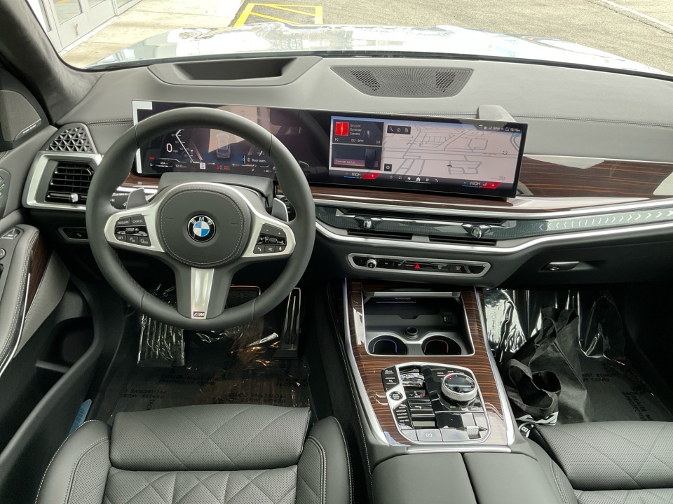 5UX23EM00T9353487 2026 BMW X7 xDrive40i