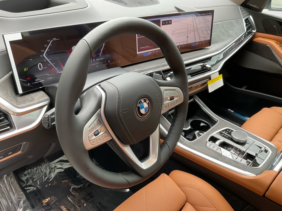 5UX23EM00V9480243 2027 BMW X7 xDrive40i