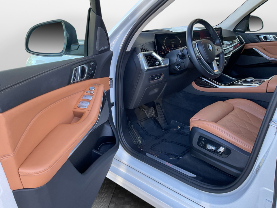 Used 2024 BMW X7 SUV