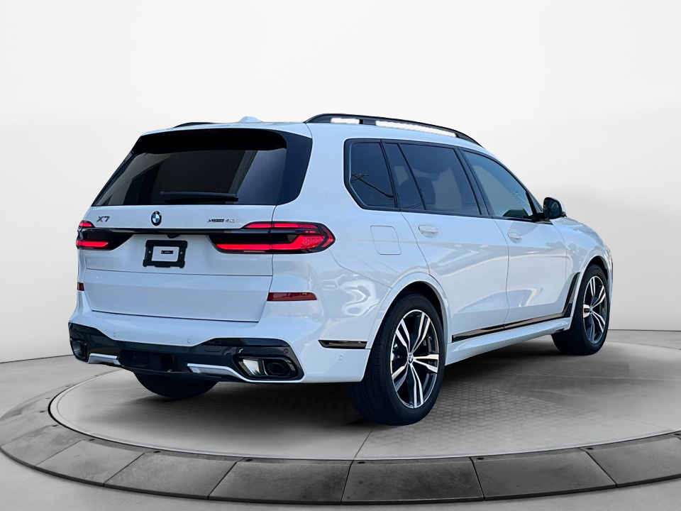 5UX23EM07T9206342 2026 BMW X7 xDrive40i