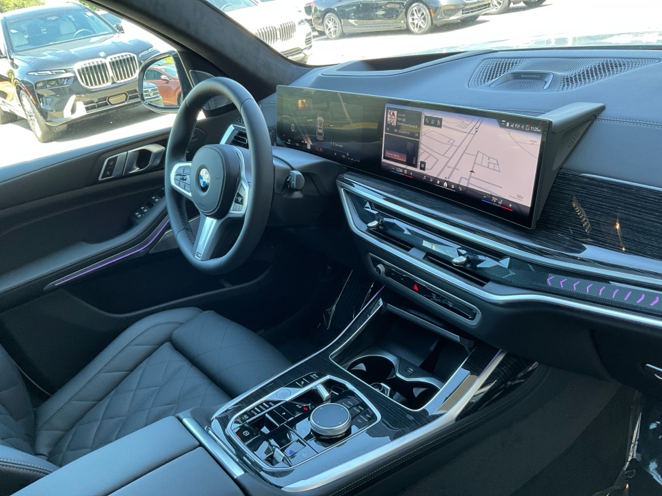 5UX23EM07T9206342 2026 BMW X7 xDrive40i