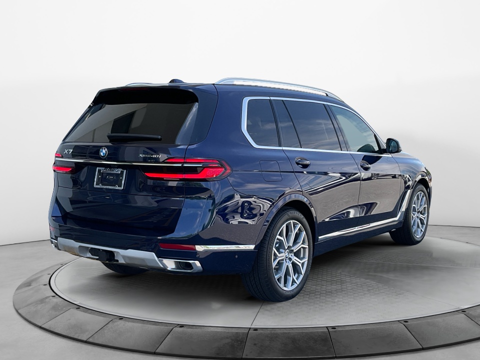 5UX23EM07T9206616 2026 BMW X7 xDrive40i